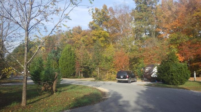 entrance-to-the-campsite